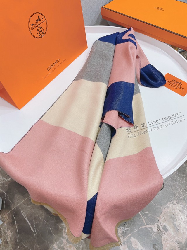 Hermes2021新款圍巾 愛馬仕經典馬拉車圖案女士圍巾披肩  mmj1010